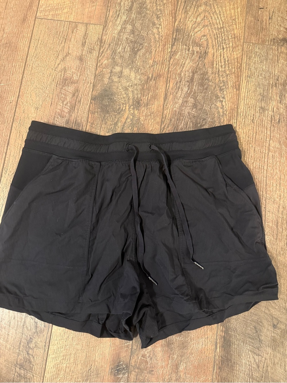 lululemon athletica Black Women's Athletic Drawstring Shorts